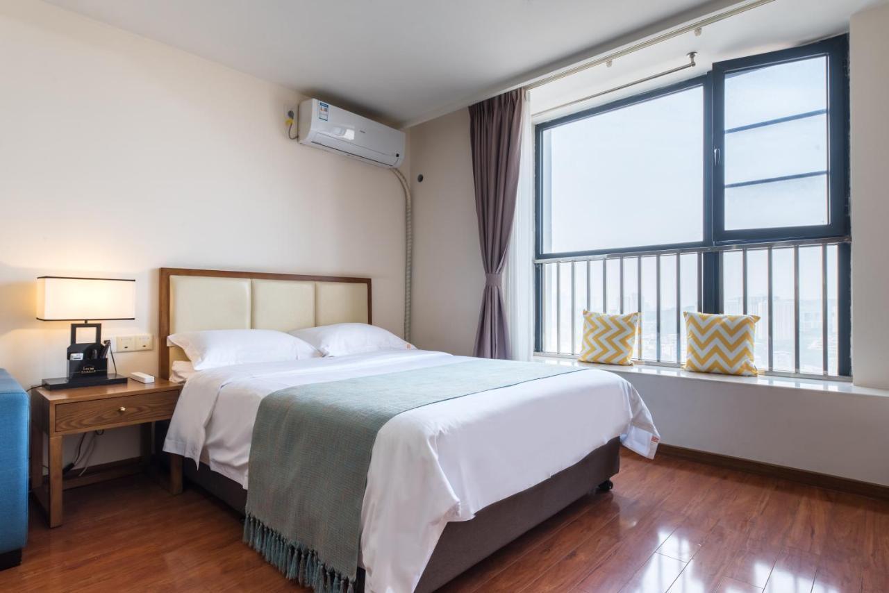 Livetour Hotel Luogang Wanda Plaza Suyuan Metro 広州 エクステリア 写真